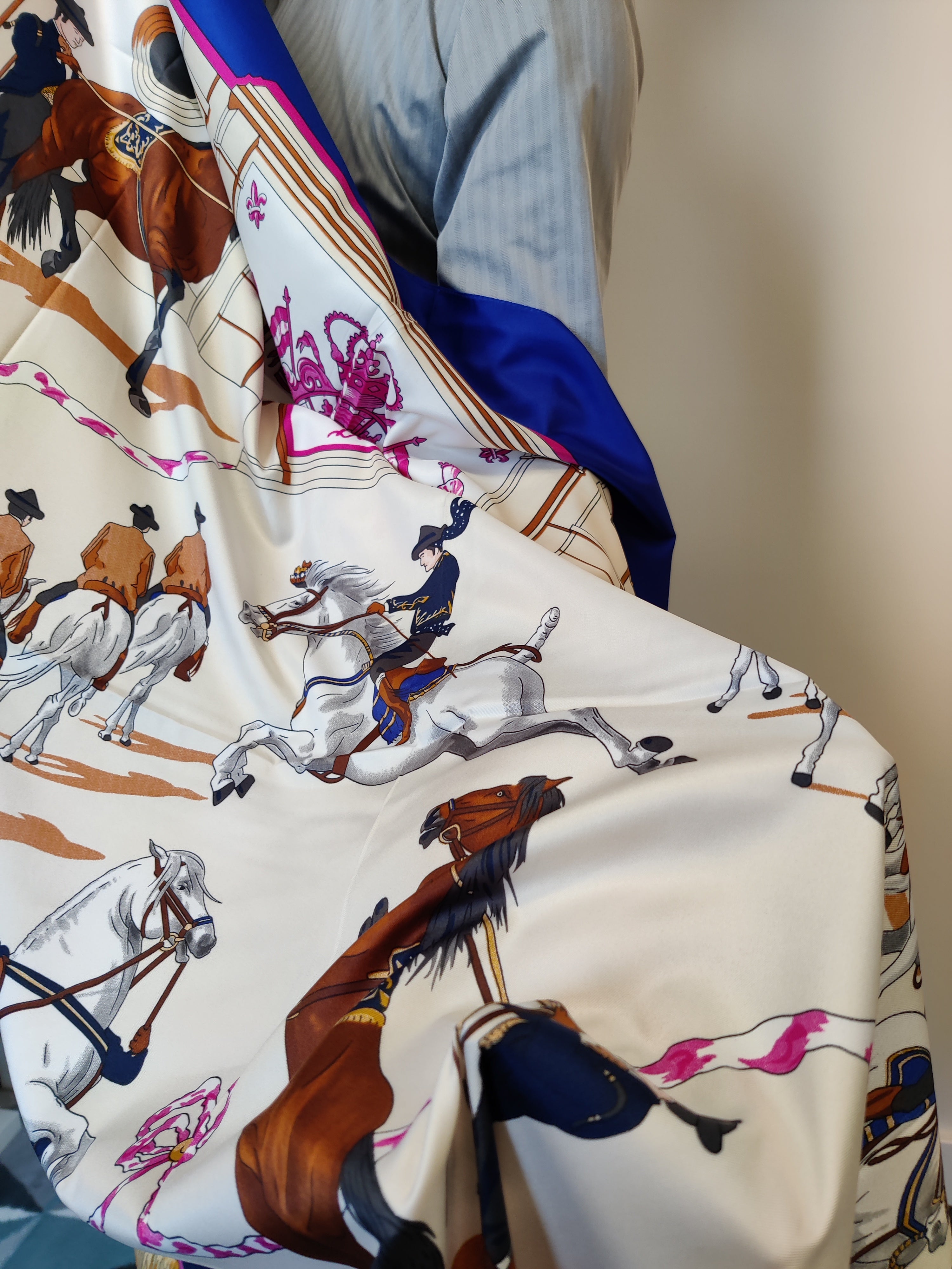 Women Italian Silk Scarves in a Gift Box