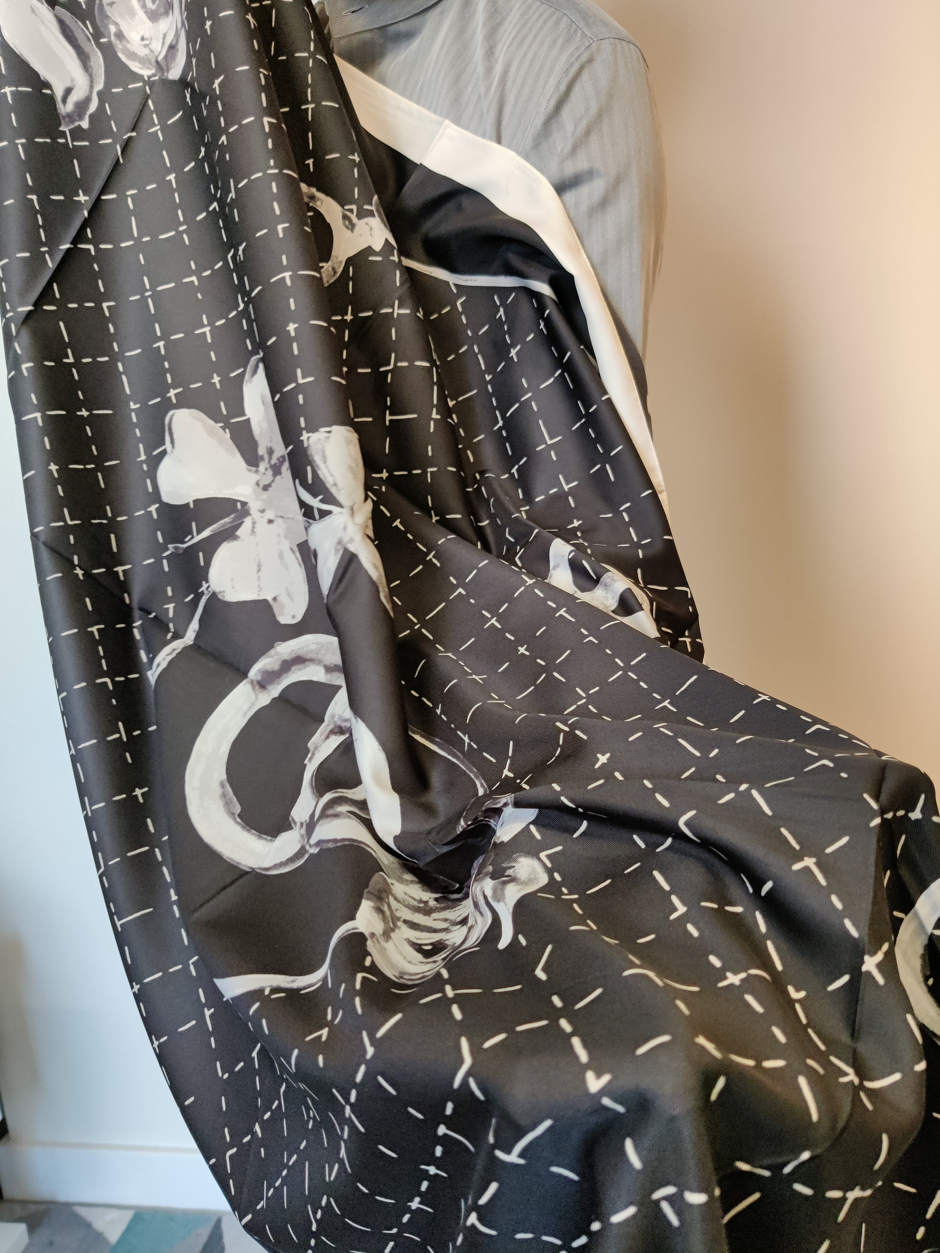 Women Italian Silk Scarves in a Gift Box