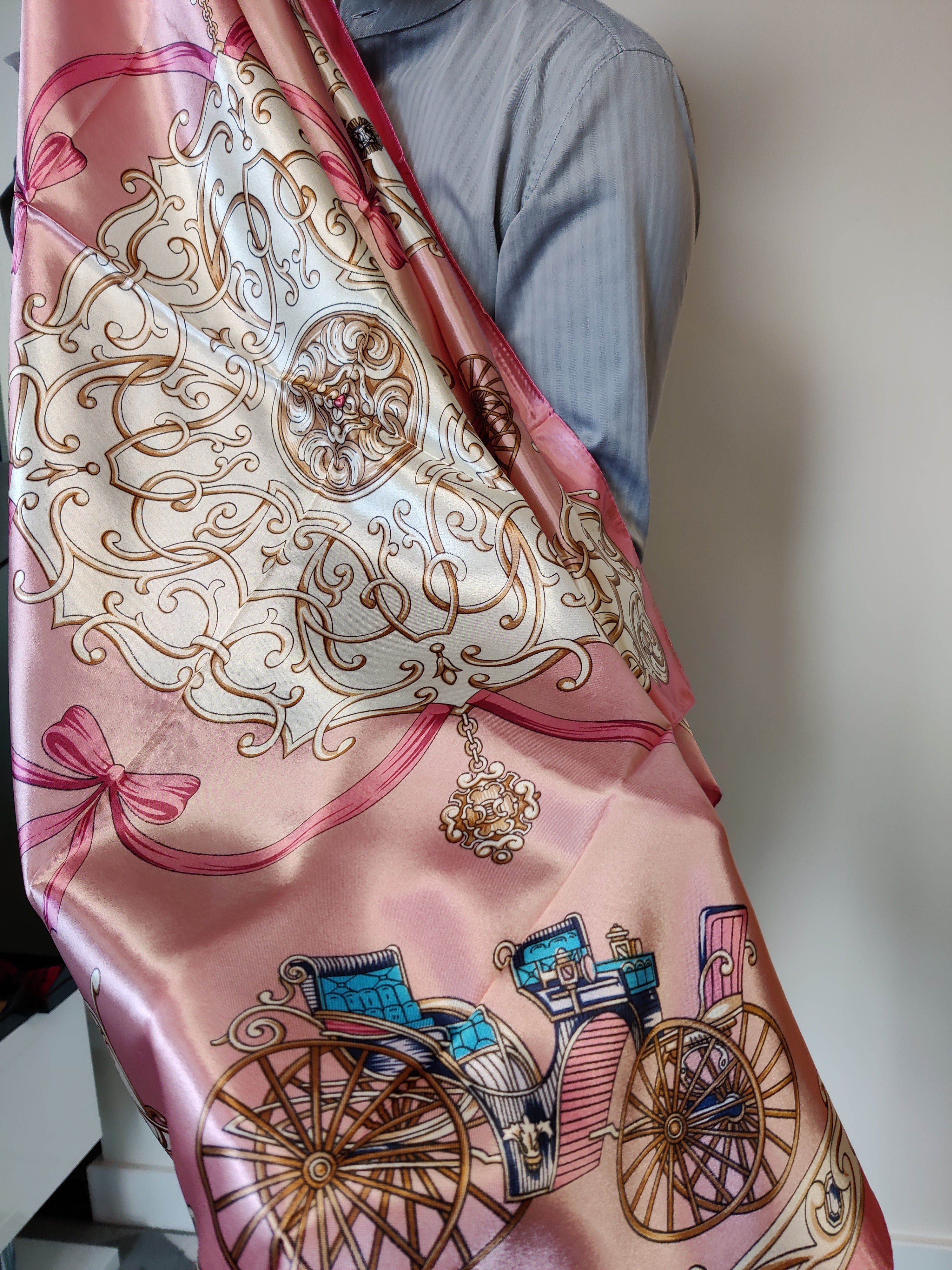 Women Italian Silk Scarves in a Gift Box